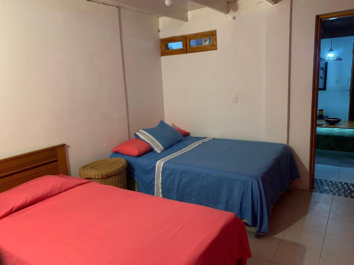 Hostal Casaluna San Andres Exterior photo