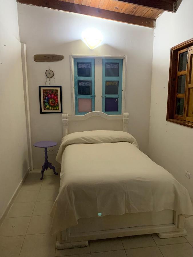 Hostal Casaluna San Andres Exterior photo